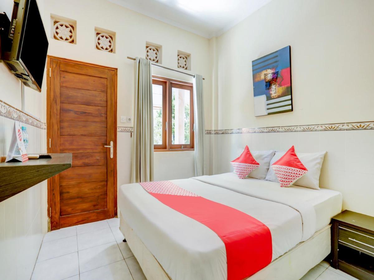 Rabasta Enjoy Kuta Hotel