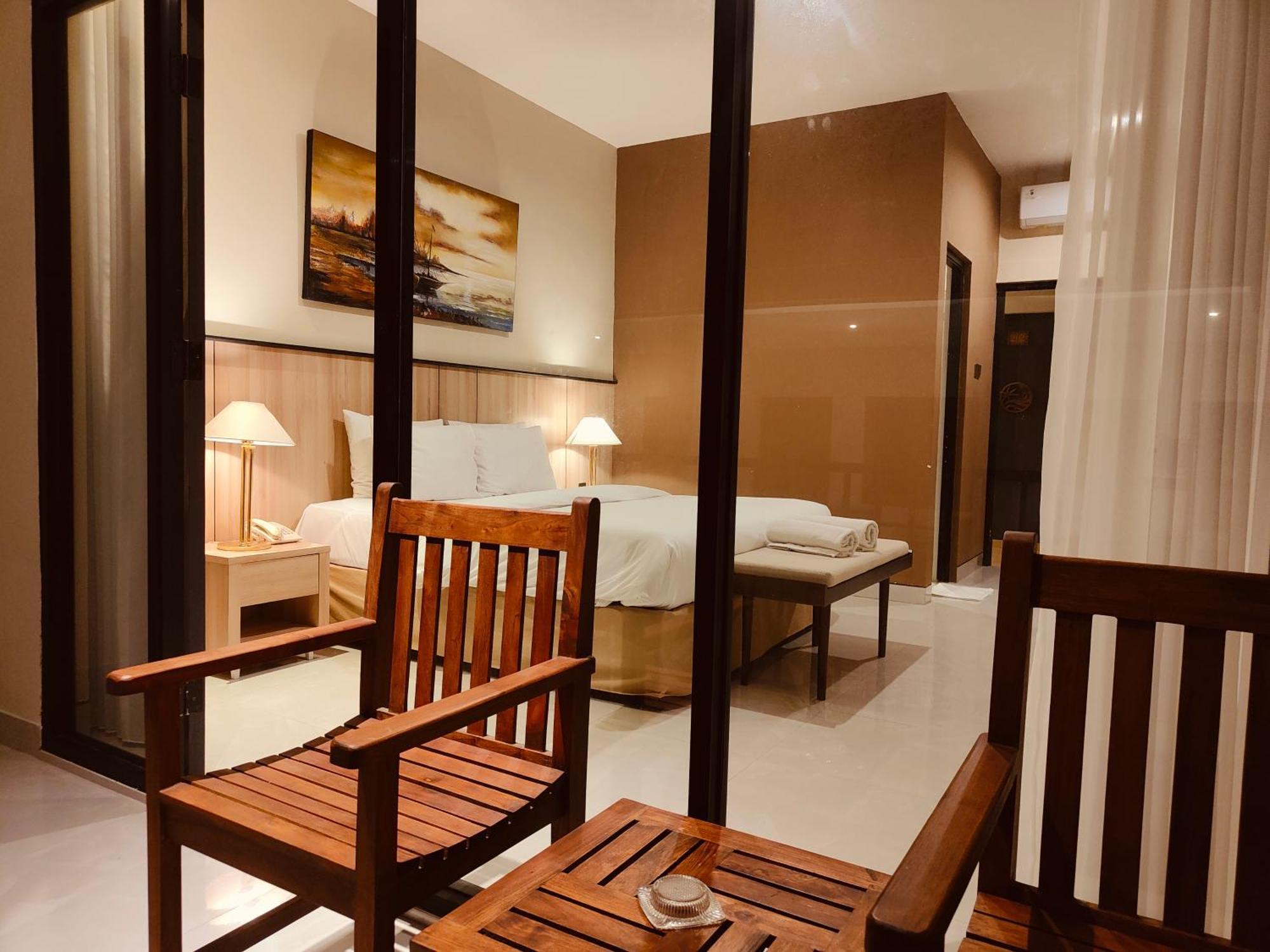 Rabasta Enjoy Kuta Hotel 3*